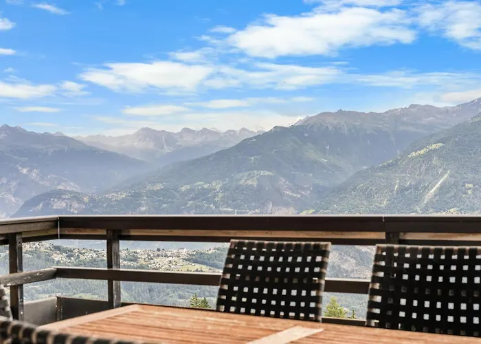 Mars 501 Sur La Place Du Village A Avec Vue Sur Les Alpes * Anzère
